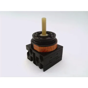 Поворотный кулачковый переключатель T0-2-33263/E