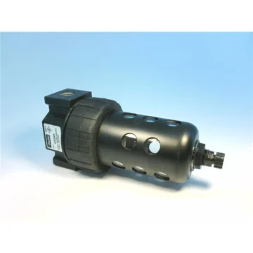 11F12HCN