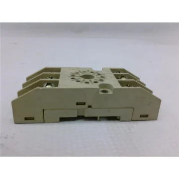 Гнездо реле ZVR11