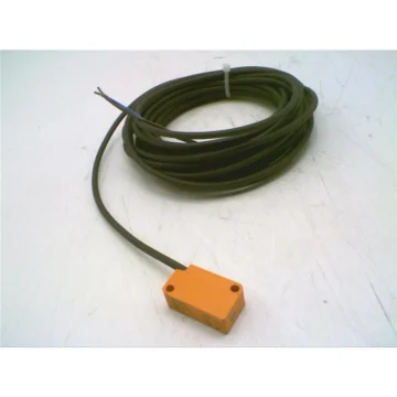 Индуктивный датчик IS-3002-BP0G IS5054