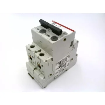 Автоматический выключатель 2CCF011724R0001