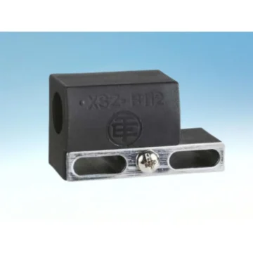 Монтажный кронштейн XSZB112