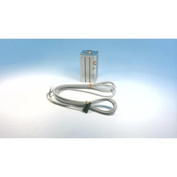 Компактный цилиндр CDQSKB25D-W0600-35
