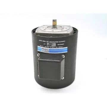 Приводной двигатель с крышкой 63L/4XEAZRO