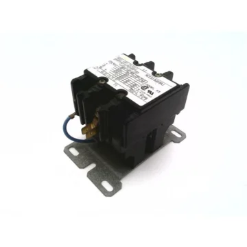 Контактор ACC313UD3AJ