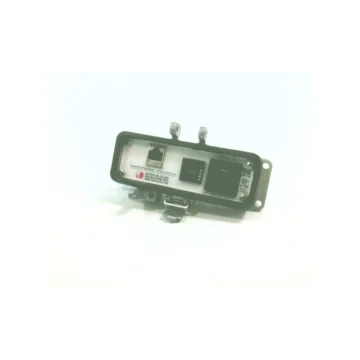 Интерфейсный разъём панели P-R33-H3R3-C10