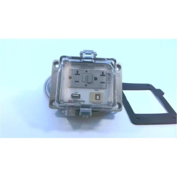 Интерфейсный разъем USB на панели P-P11Q51-K3RF0