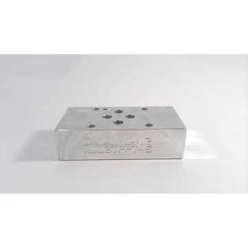 Алюминиевая ответвительная пластина AD03TPPT4S