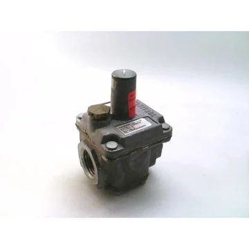 Регулятор давления газа R400SZM-1/2