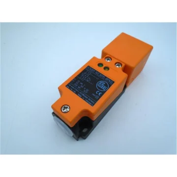 Индуктивный датчик IV5001-IVE3015-BPKG