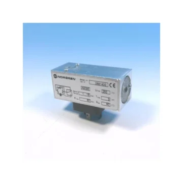 881400